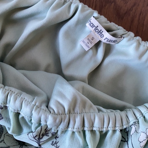 Ruffle Floral Romper - Picture 3 of 3